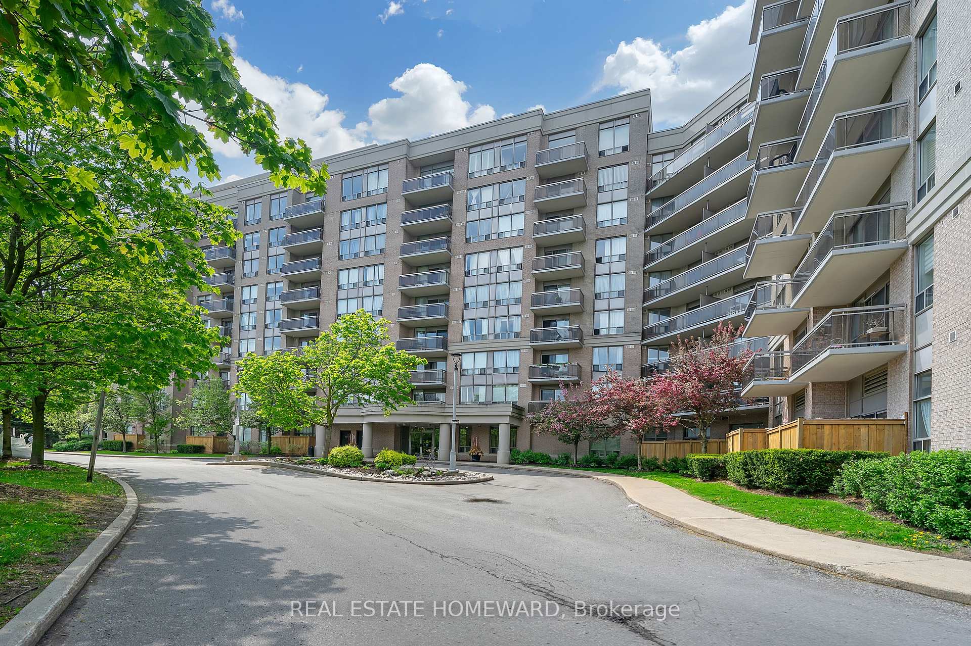 2 Bedrooms Condo at 1720 Eglinton, Toronto For sale