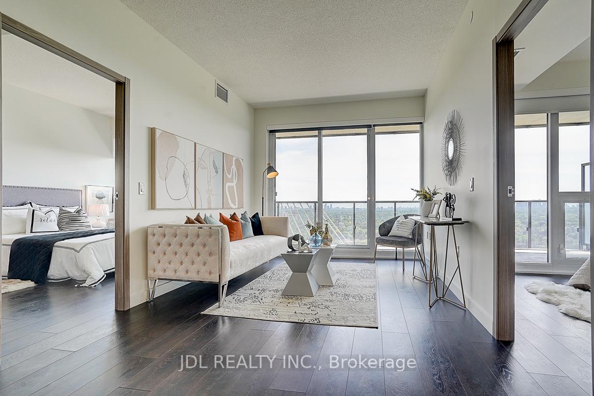 3 Bedrooms Condo at 95 Mcmahon, Toronto For sale