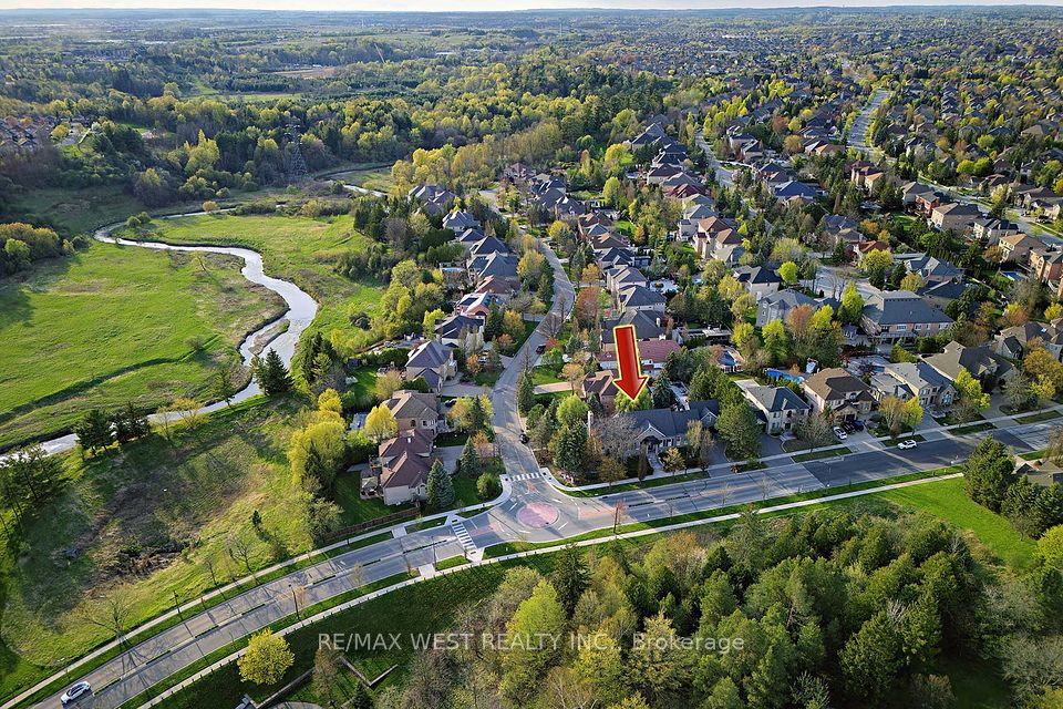 5 Humberview