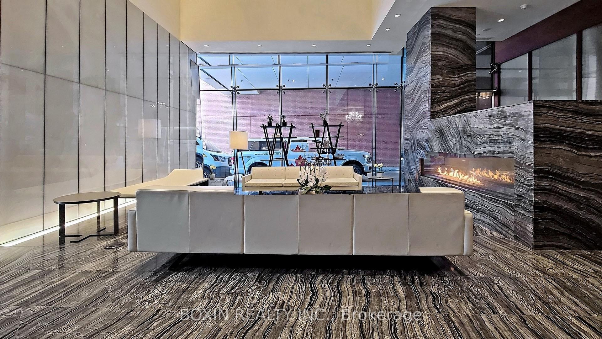 2 Bedrooms Condo at 180 University,  Toronto For sale
