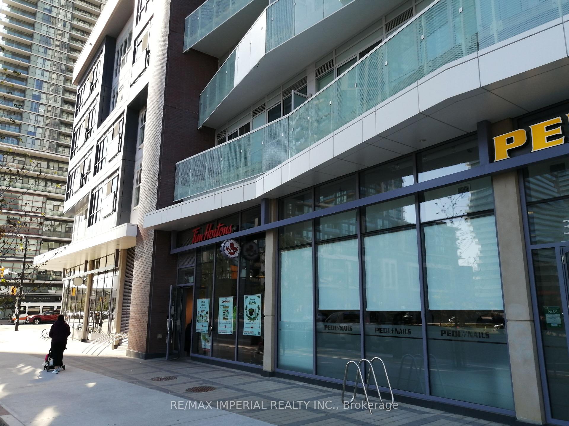 1 Bedroom Condo at 4065 Confederation,  Mississauga For sale