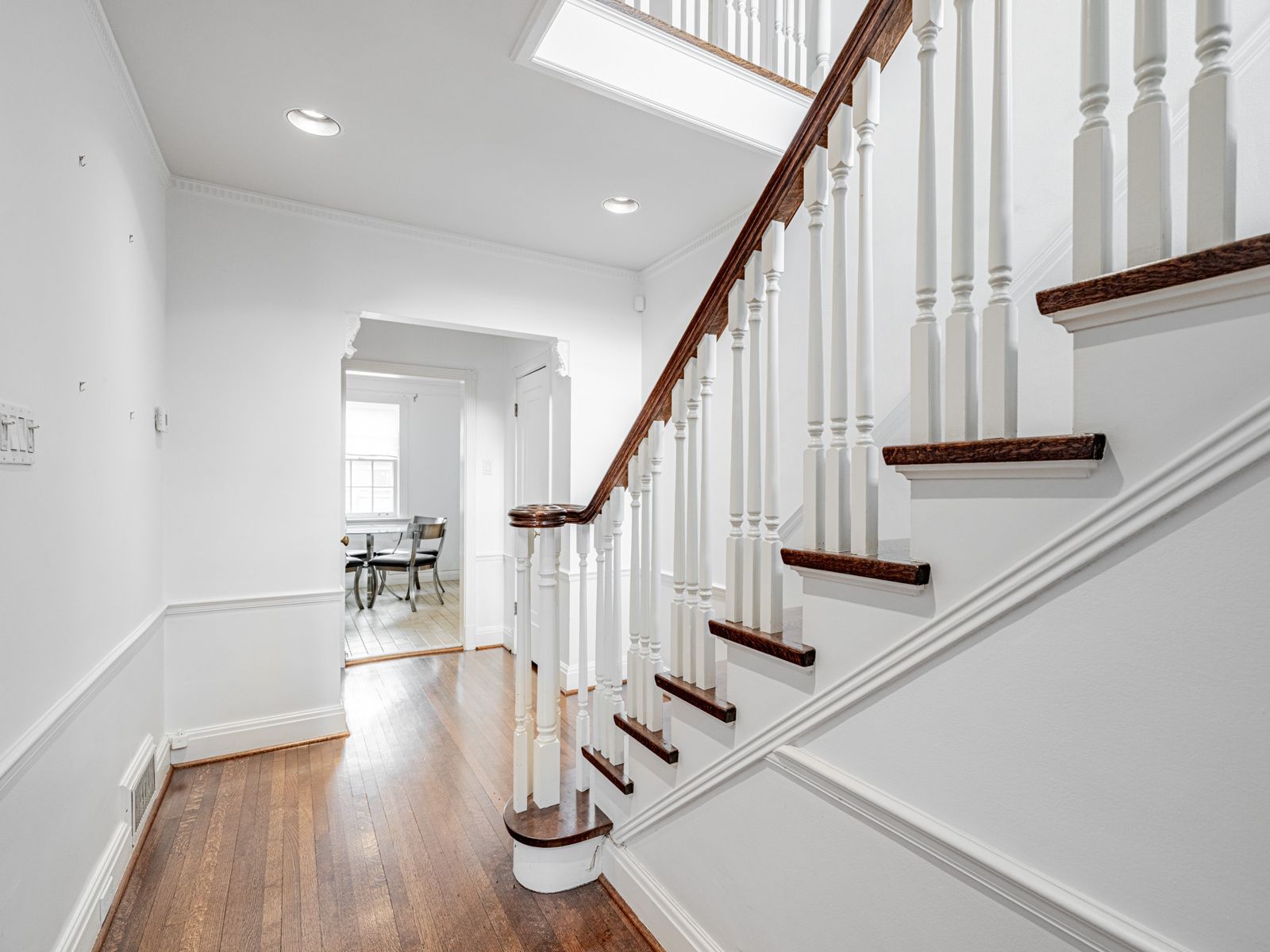 2 Silverwood Avenue