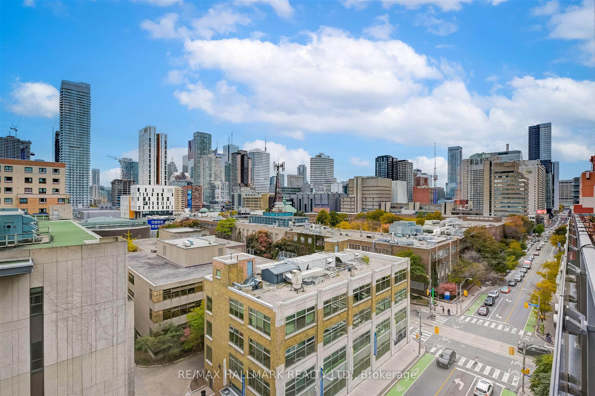 2 Bedrooms Condo at 86 Gerrard, Toronto For sale