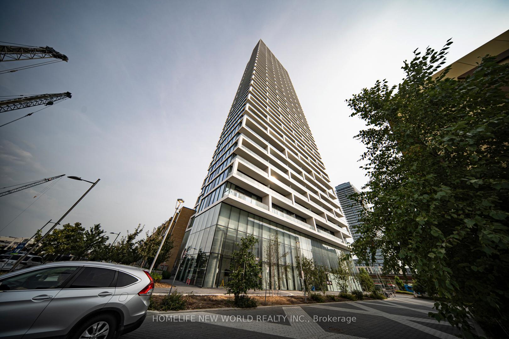 2 Bedrooms Condo at 5 Buttermill,  Vaughan For sale