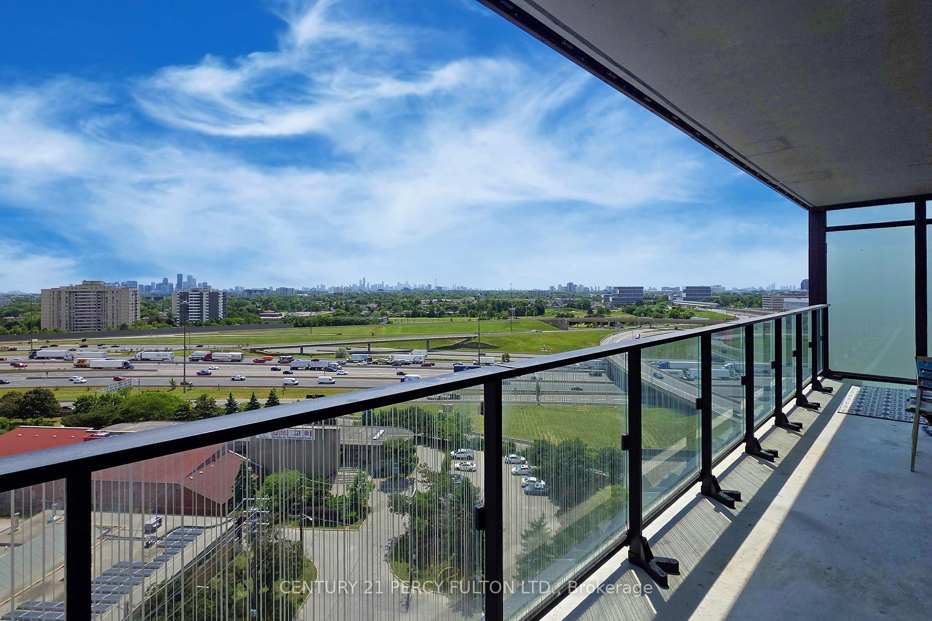 3 Bedrooms Condo at 8 Tippett, Toronto For sale