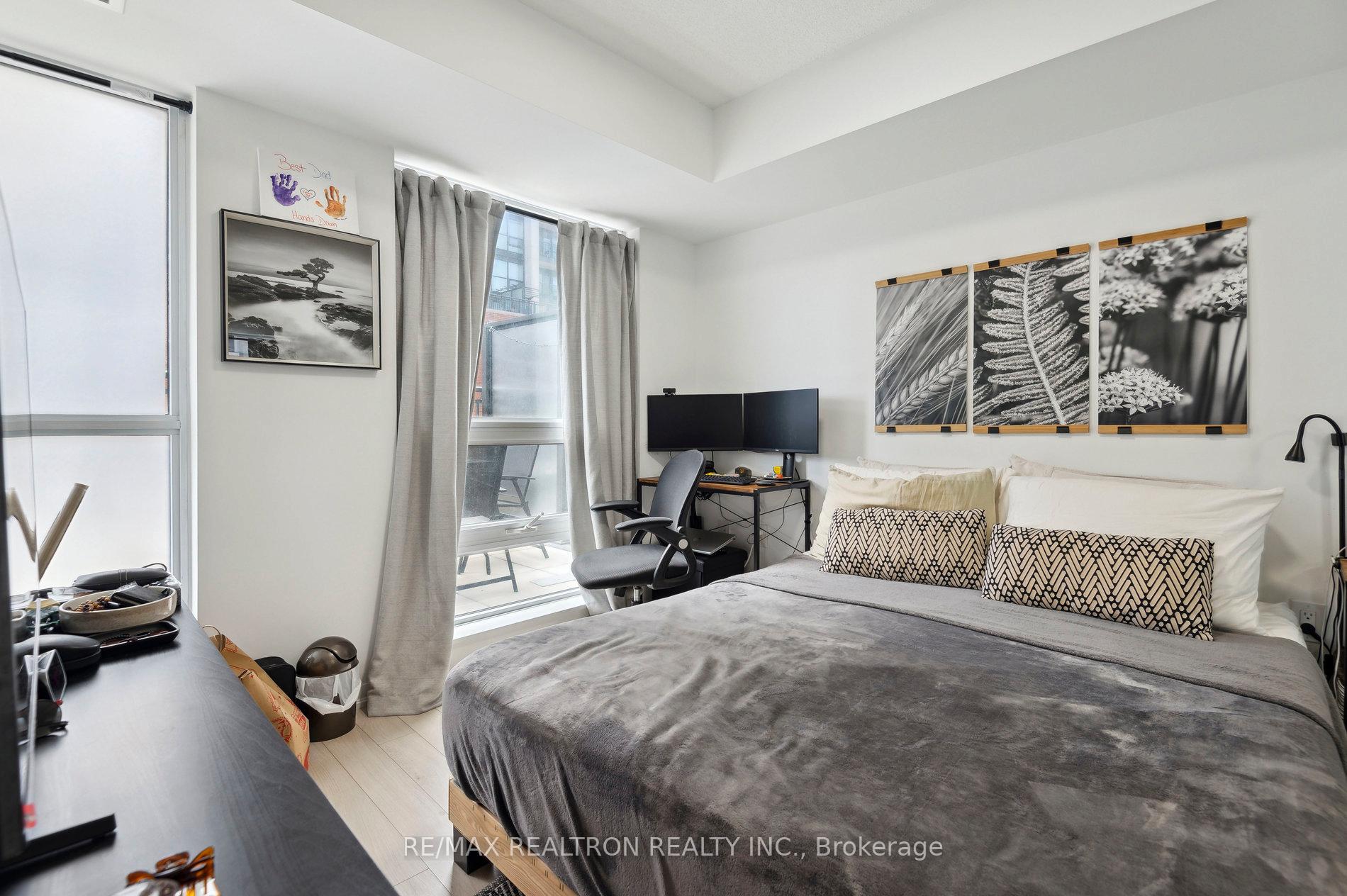 2 Bedrooms Condo at 3091 Dufferin, Toronto For sale