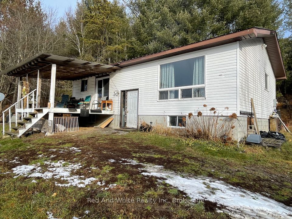 135 Maple Island
