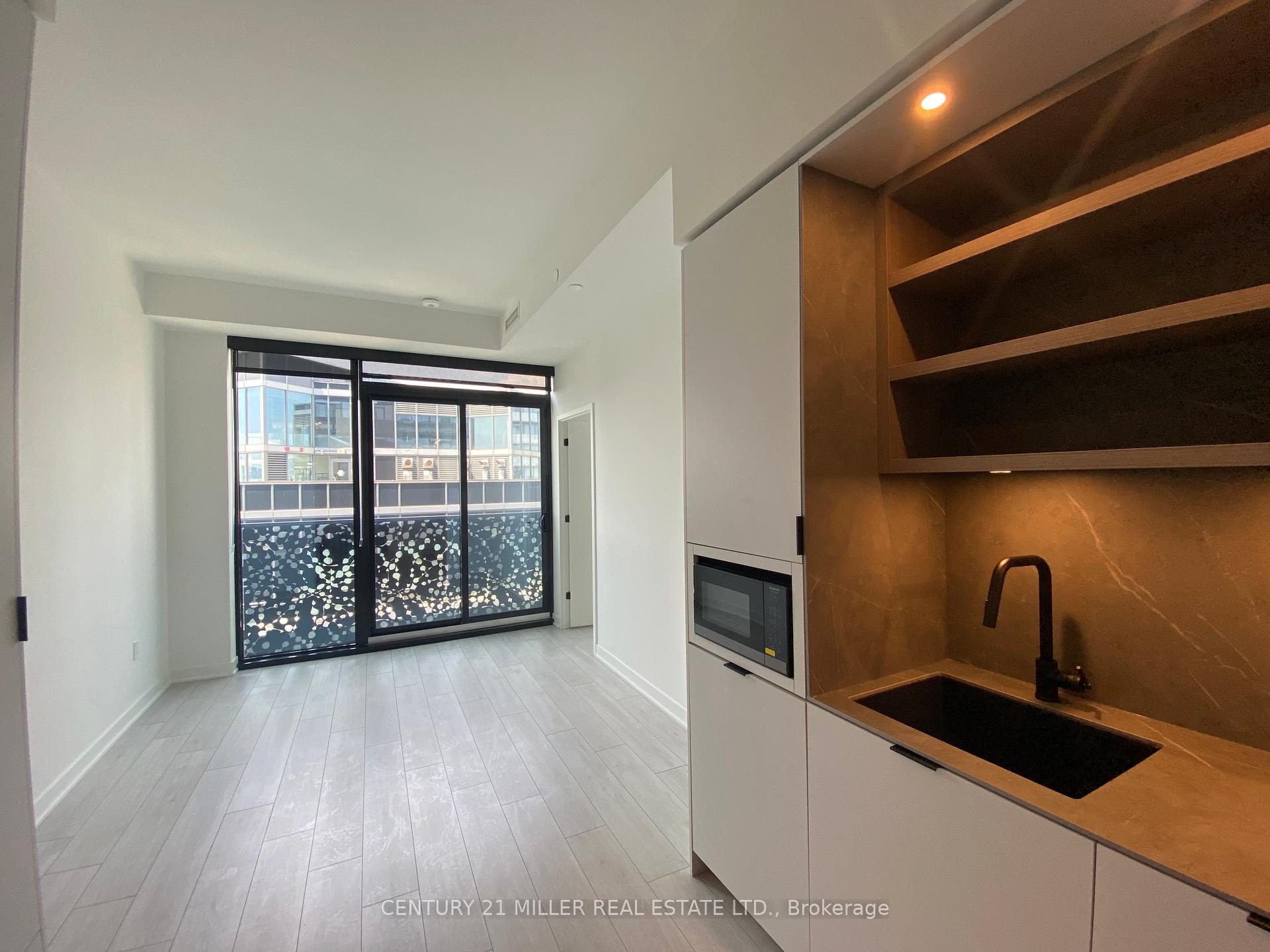 1 Bedroom Condo at 55 Charles, Toronto For sale