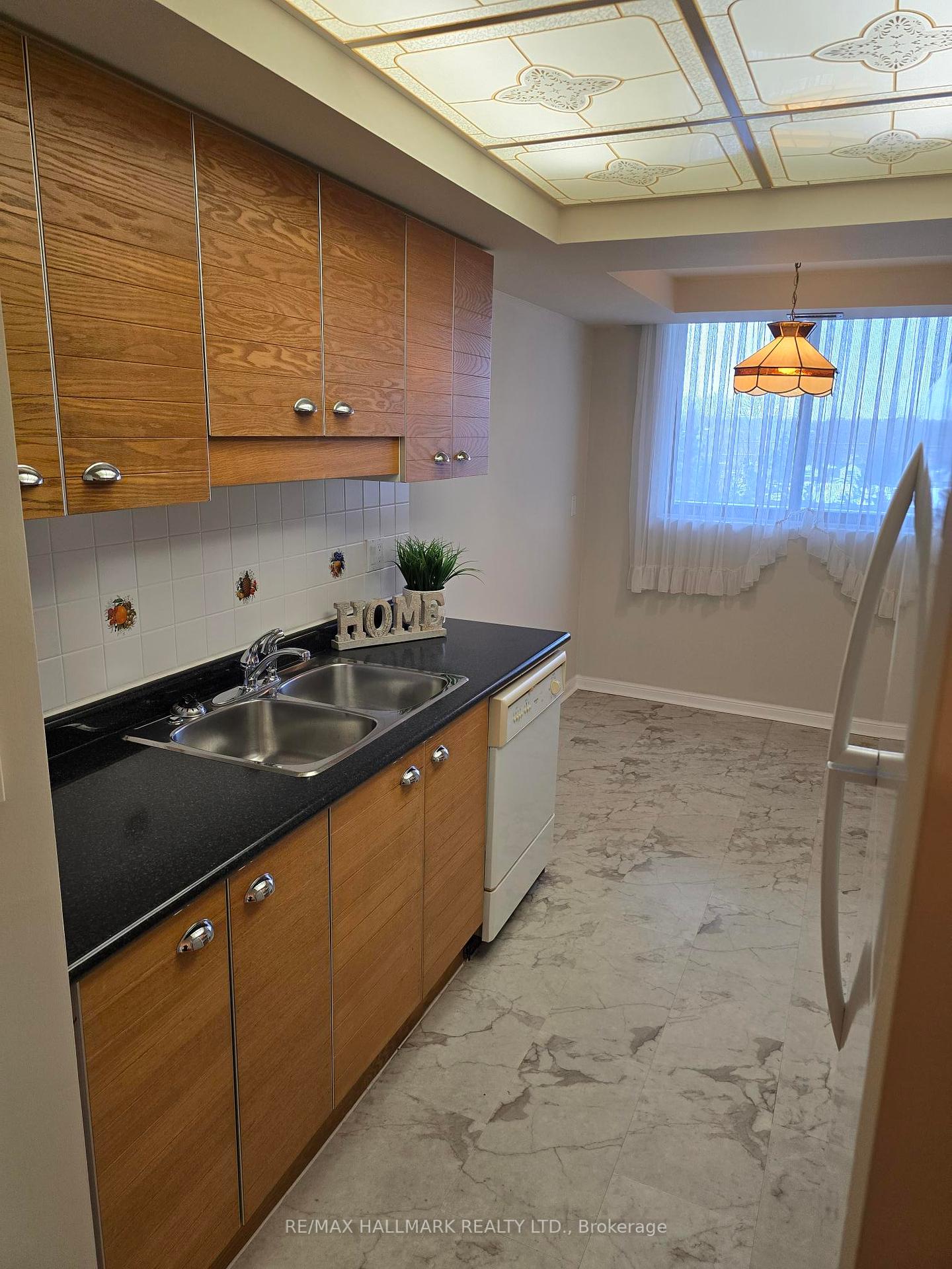 1 Bedroom Condo at 757 Victoria Park, Toronto For sale