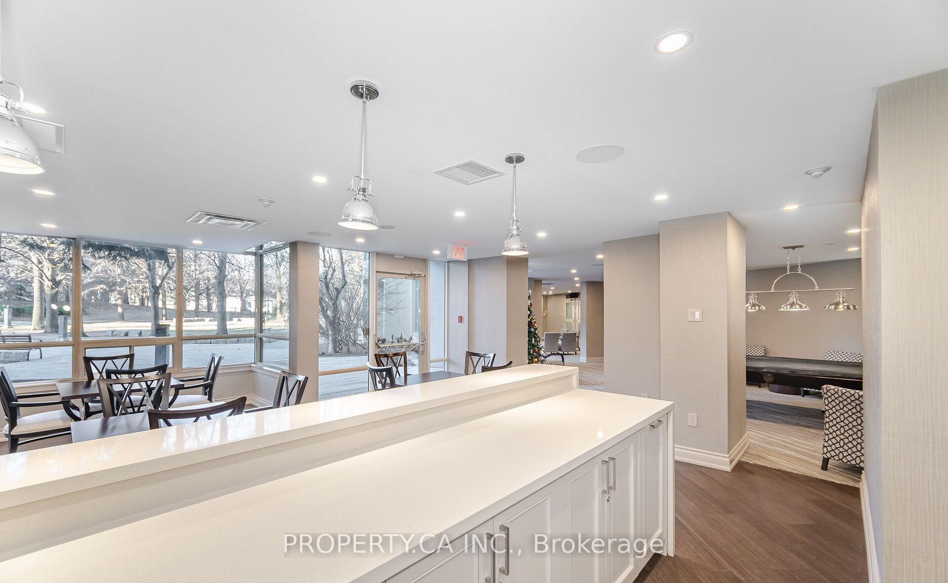 7250 Yonge Street, #605