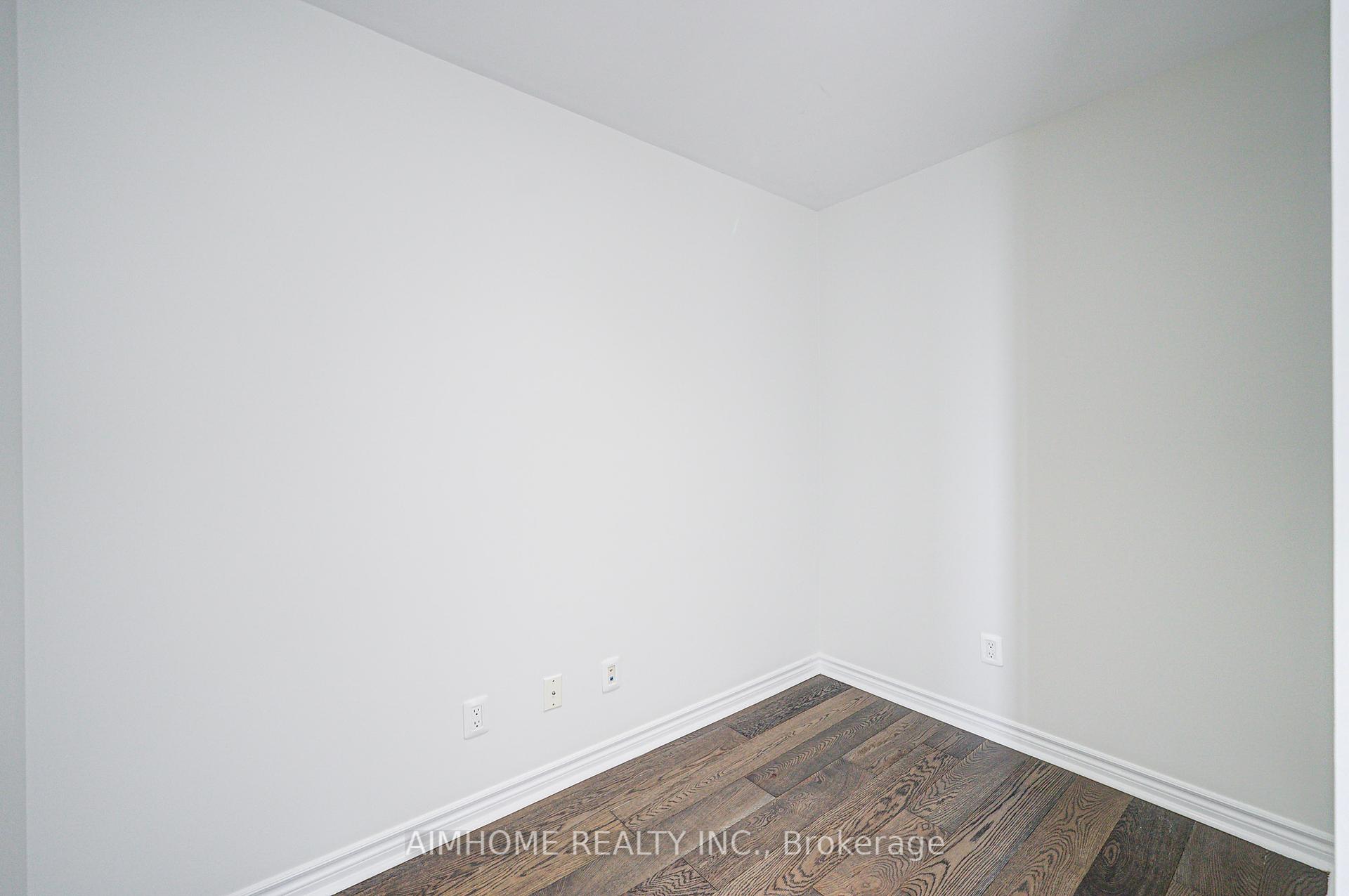 2 Bedrooms Condo at 2885 Bayview, Toronto For sale