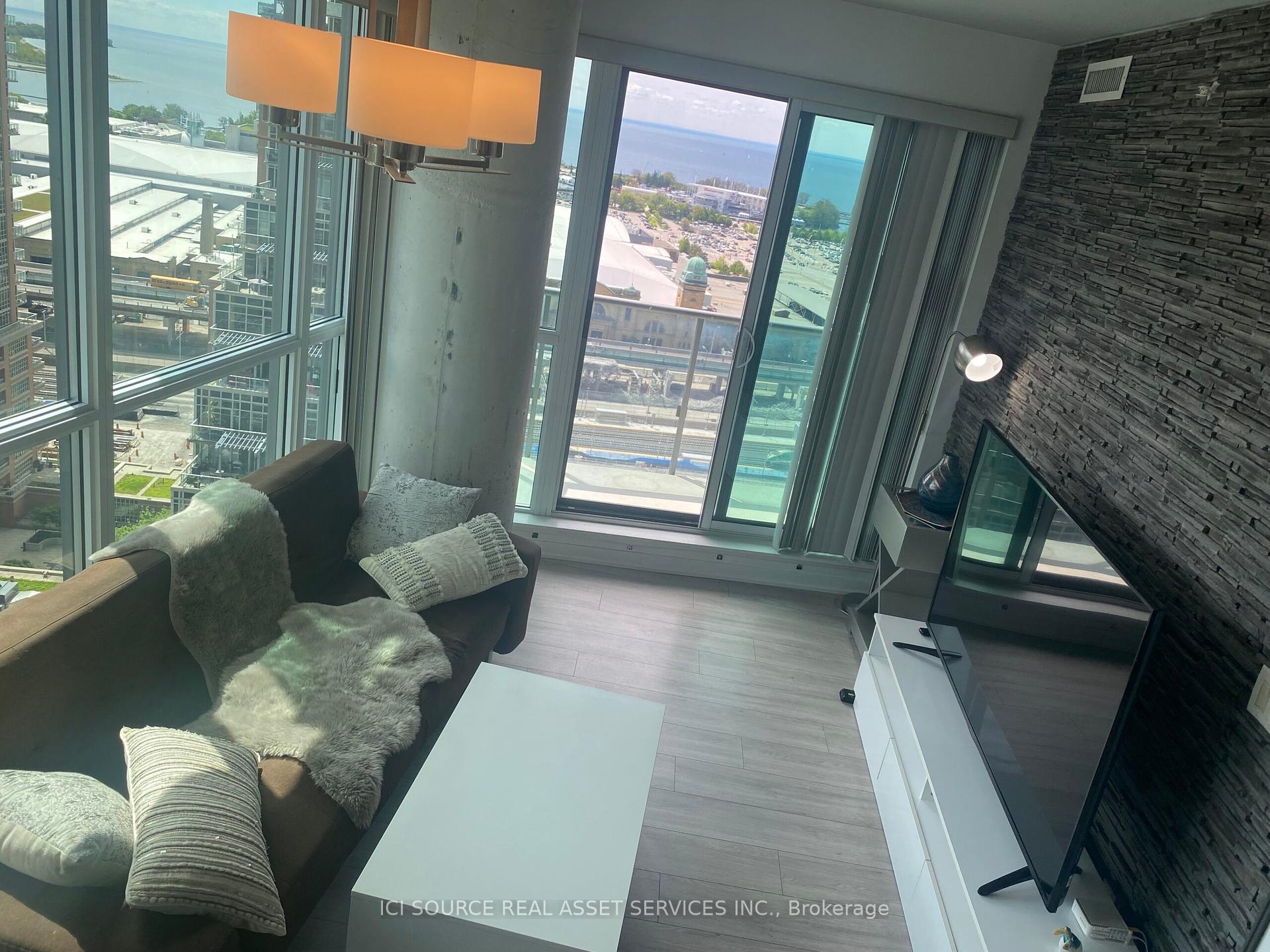 3 Bedrooms Condo at 150 East Liberty, Toronto For sale