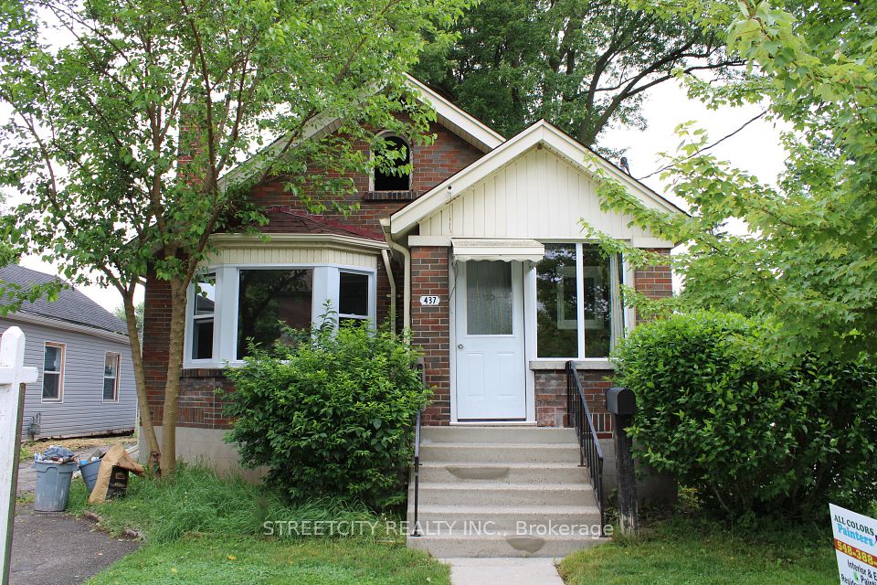 437 Charlotte