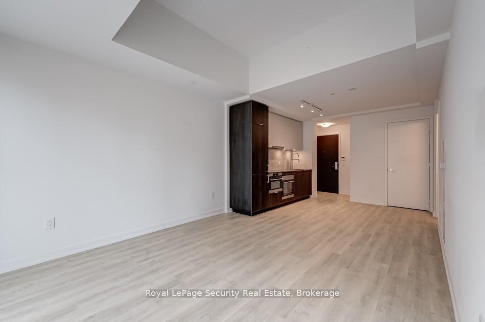 1 Bedroom Condo at 158 Front, Toronto For sale