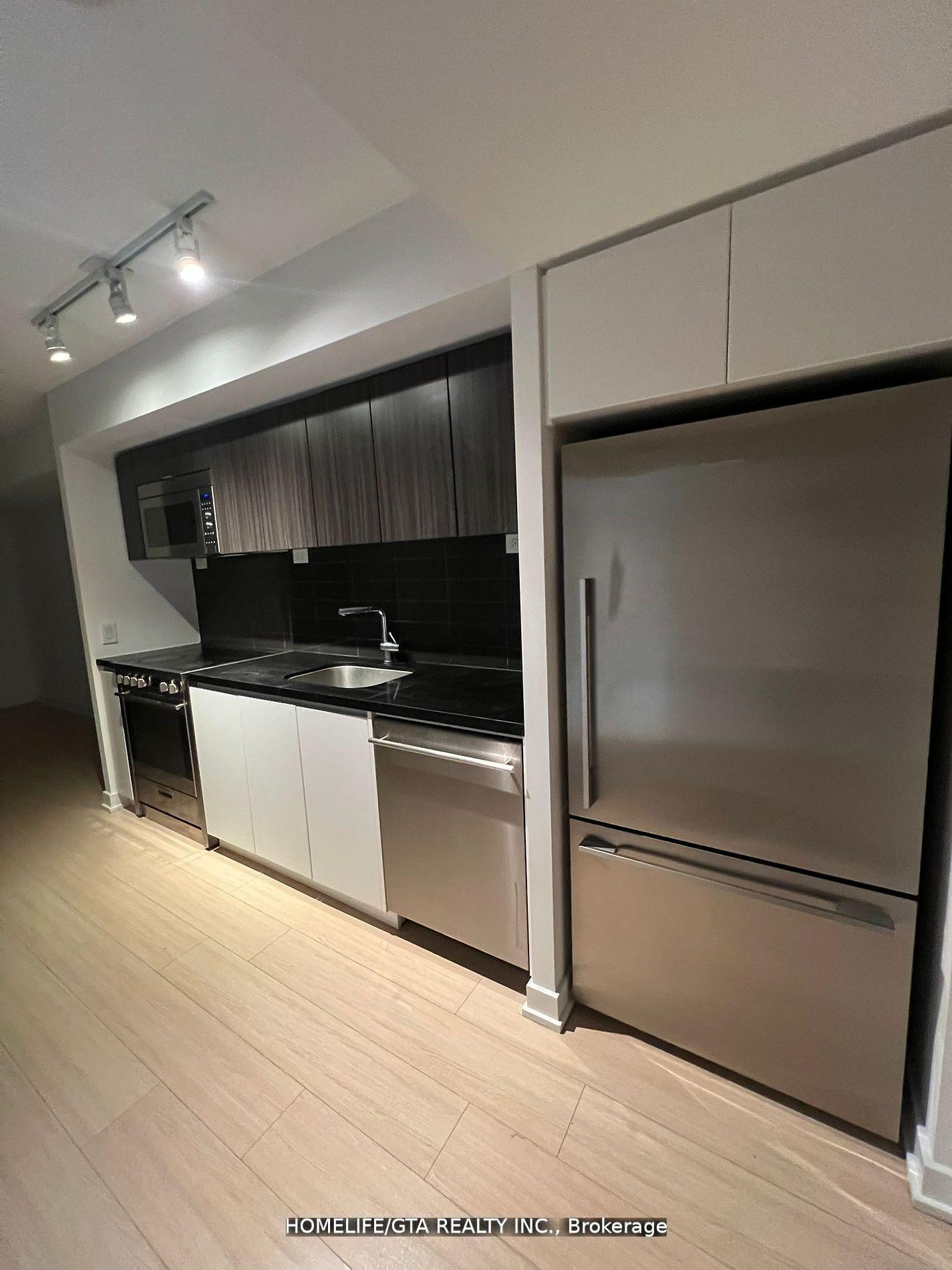 1 Bedroom Condo at 85 Queens Wharf, Toronto For sale