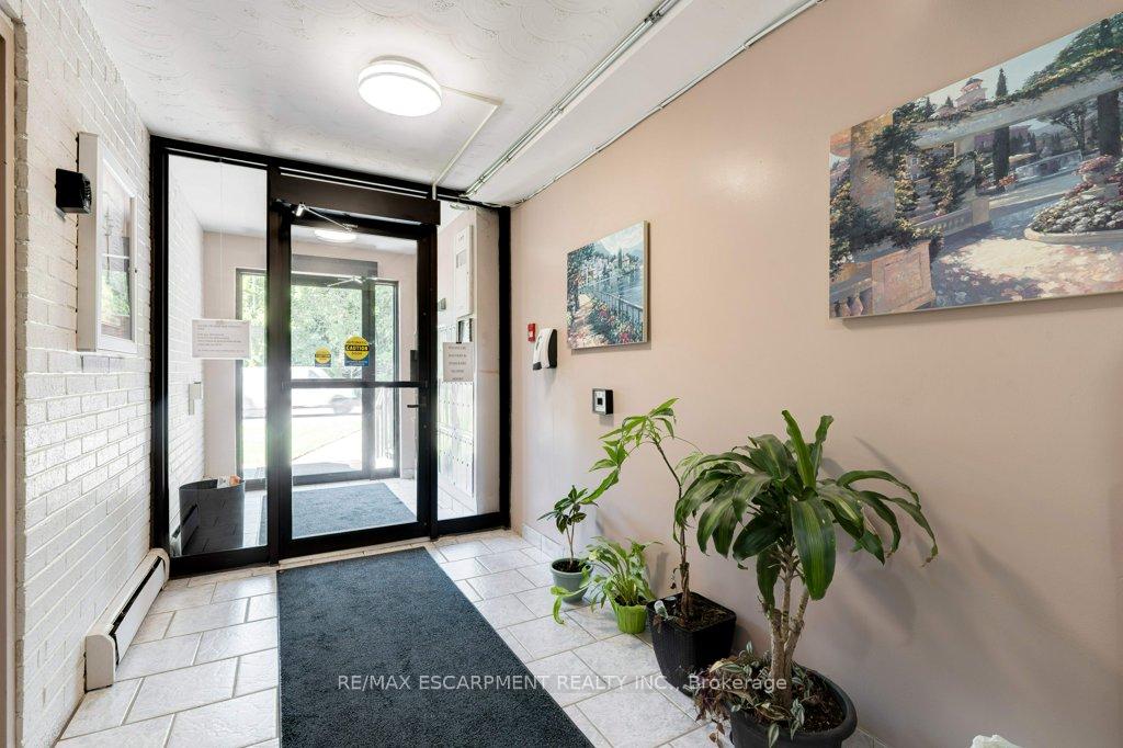 1 Bedroom Condo at 2373 King, Hamilton For sale