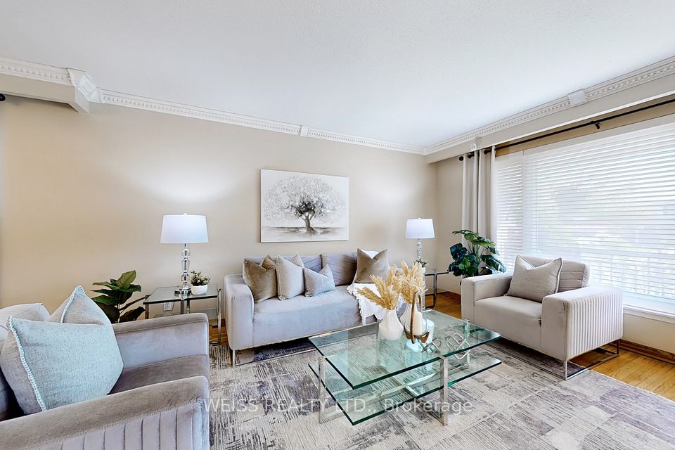 3195 Havenwood Drive, Mississauga, ON L4X 2M2
