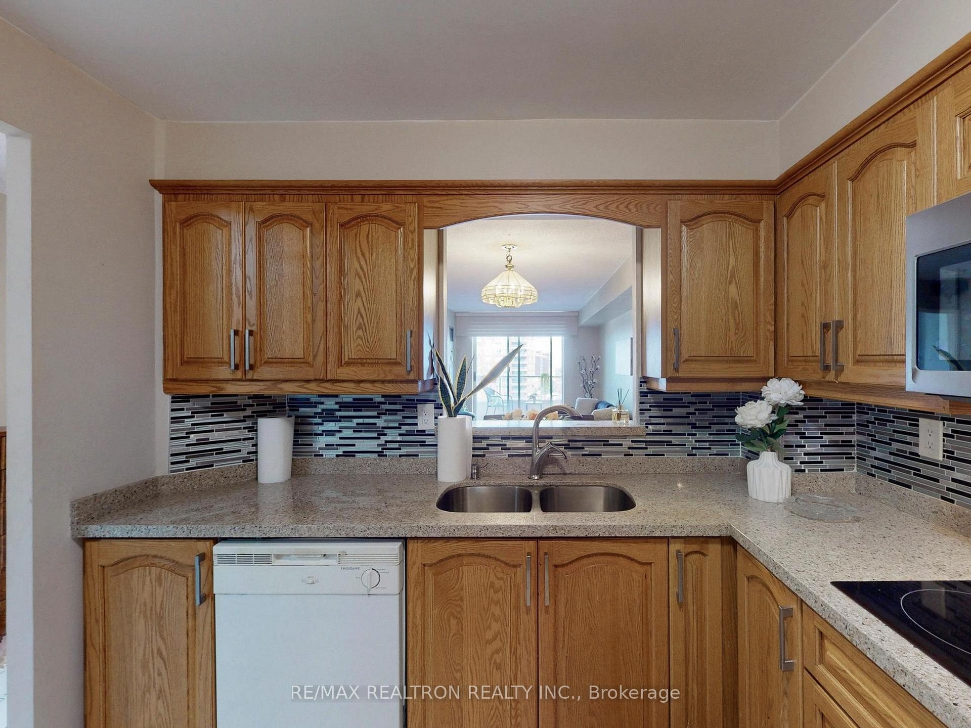1 Bedroom Condo at 430 McLevin, Toronto For sale