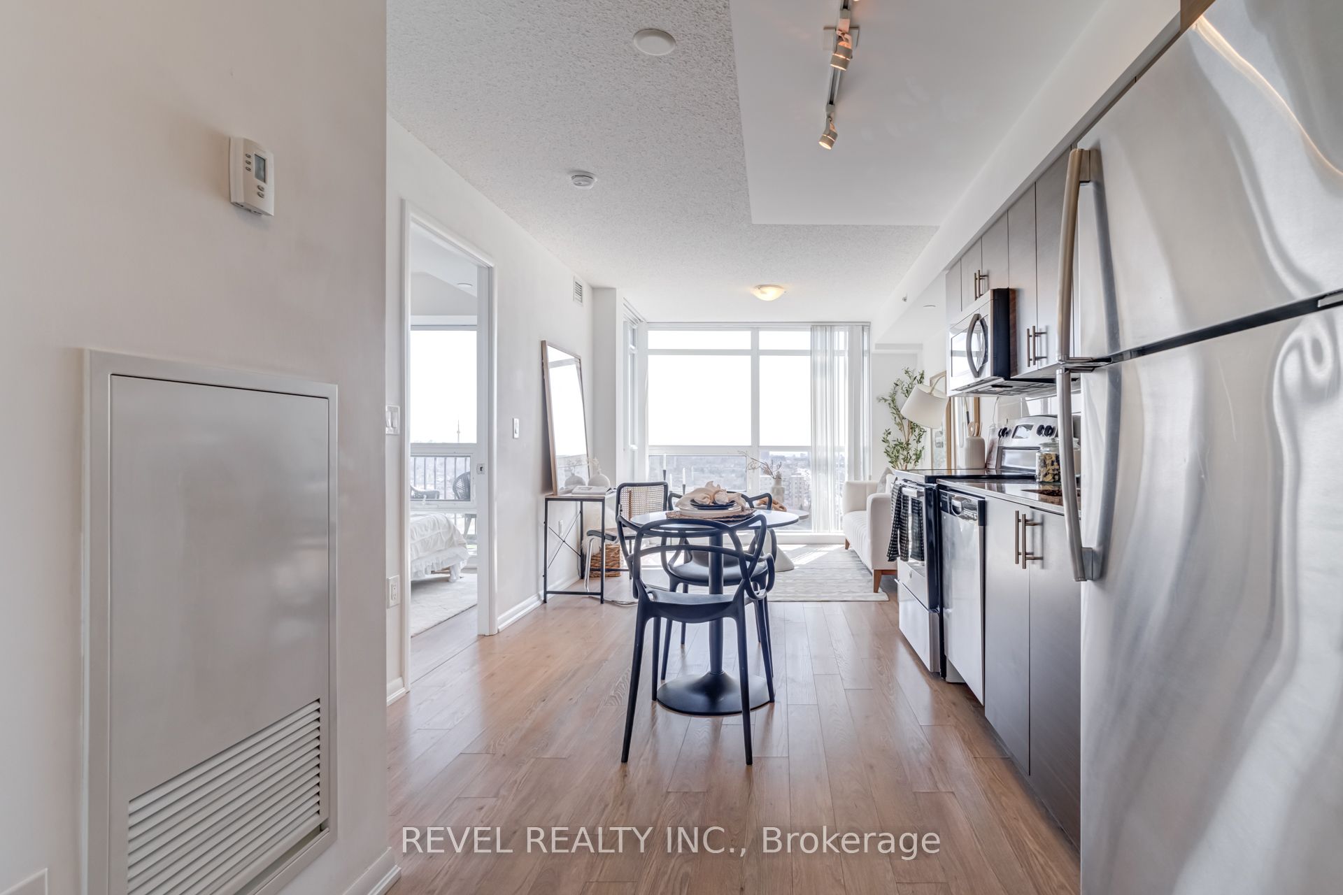 830 Lawrence Avenue W, #1308