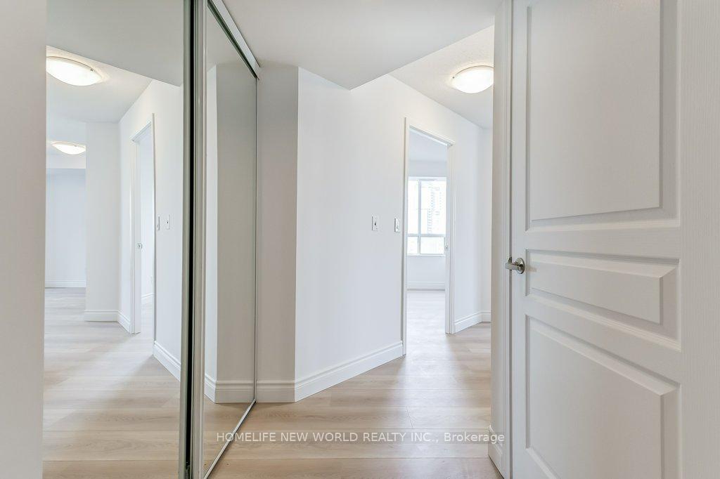 1 Bedroom Condo at 140 Simcoe,  Toronto For sale