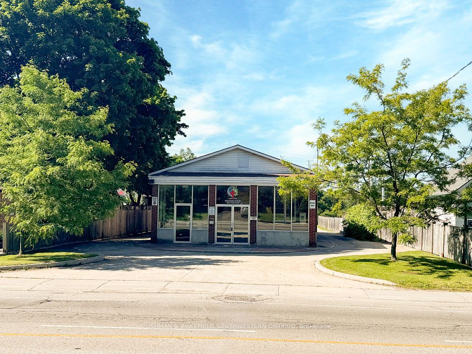 1003 Hamilton