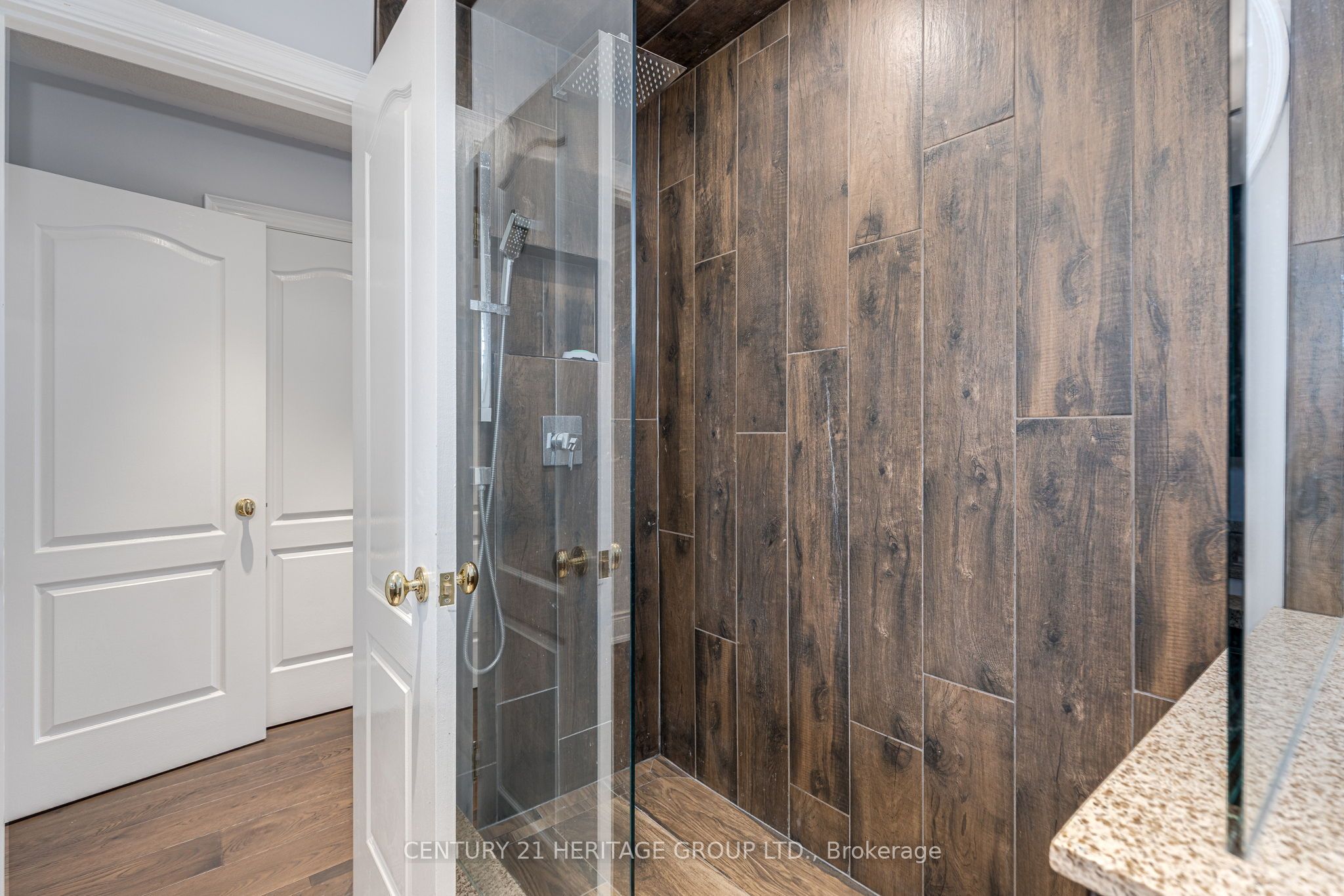 673 Chaleur Place