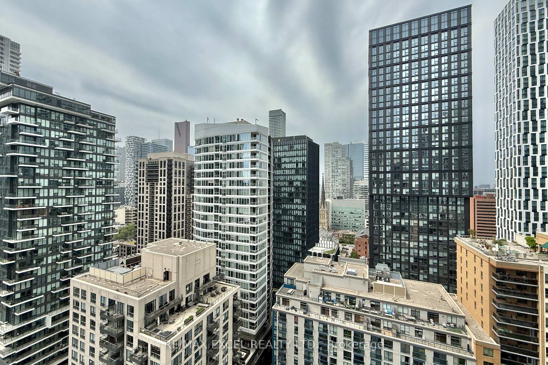 2 Bedrooms Condo at 65 Mutual, Toronto For sale
