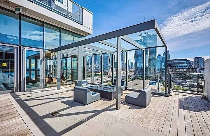 2 Bedrooms Condo at 16 Bonnycastle, Toronto For sale