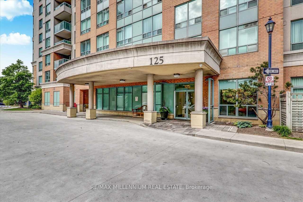 2 Bedrooms Condo at 125 Omni, Toronto For sale