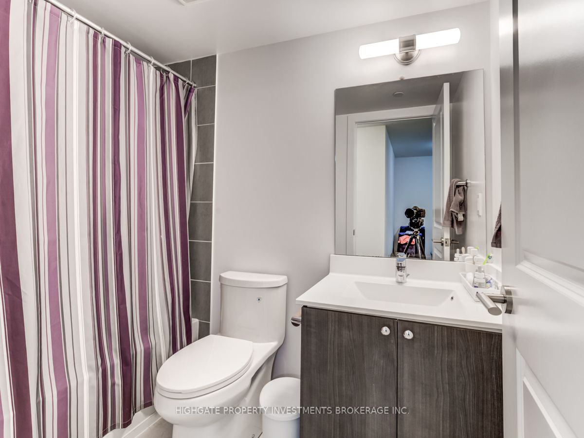 1215 Bayly Street, #1306