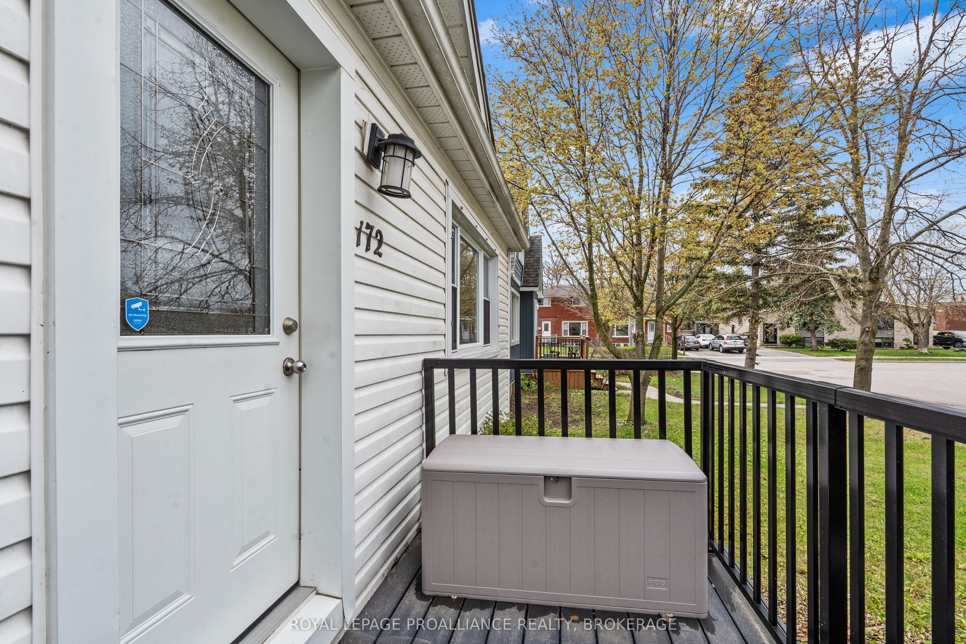 172 Carruthers Avenue