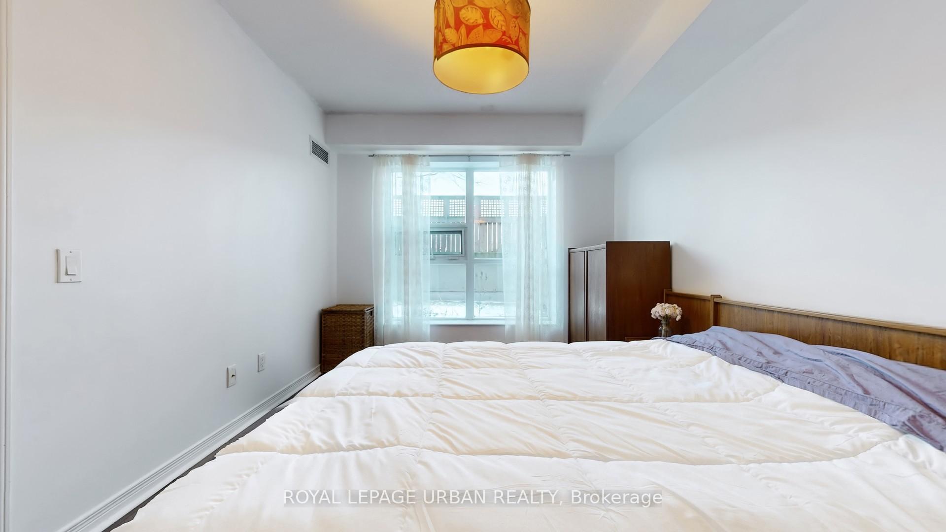2 Bedrooms Condo at 60 Heintzman, Toronto For sale
