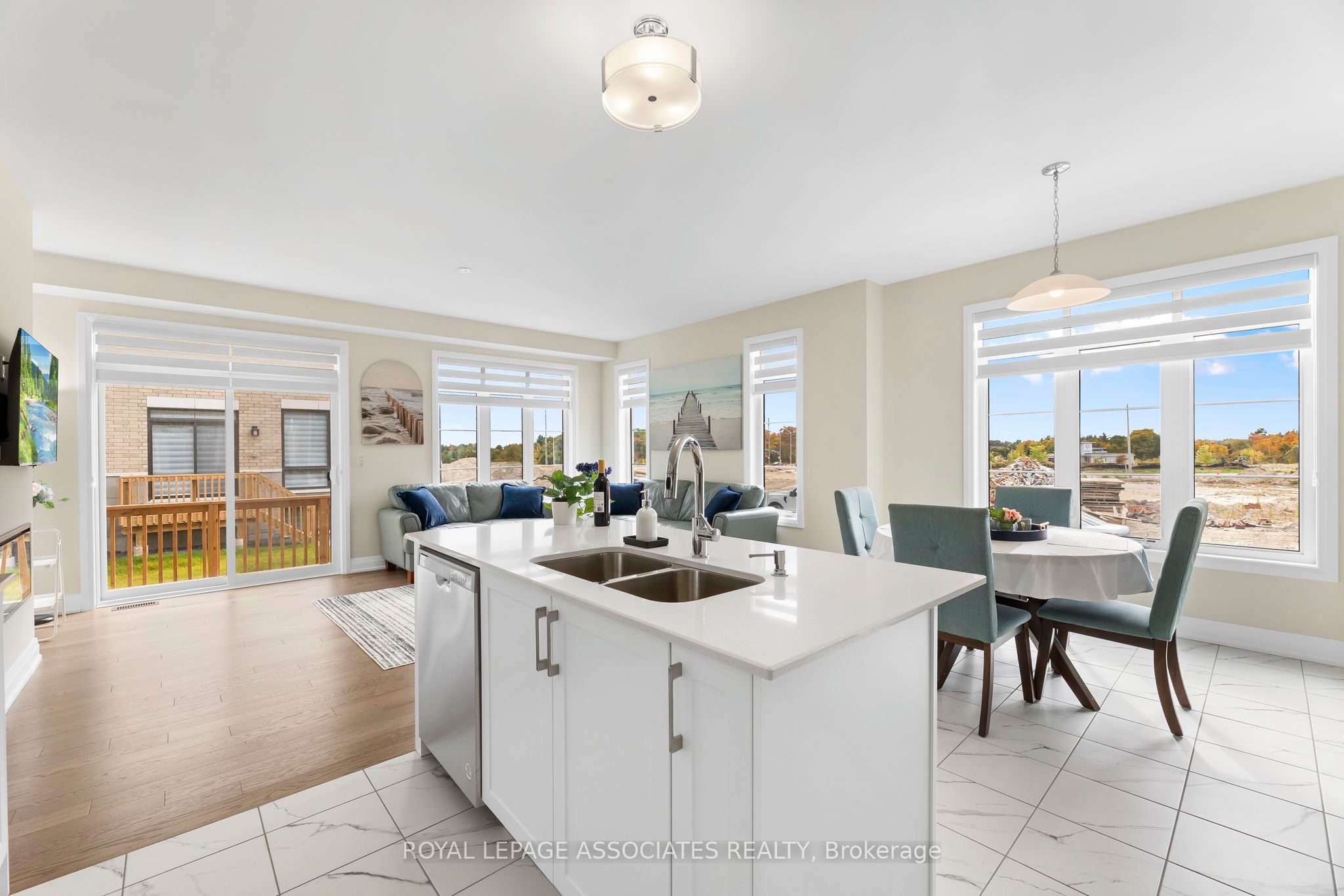 941 Grosbeak Trail