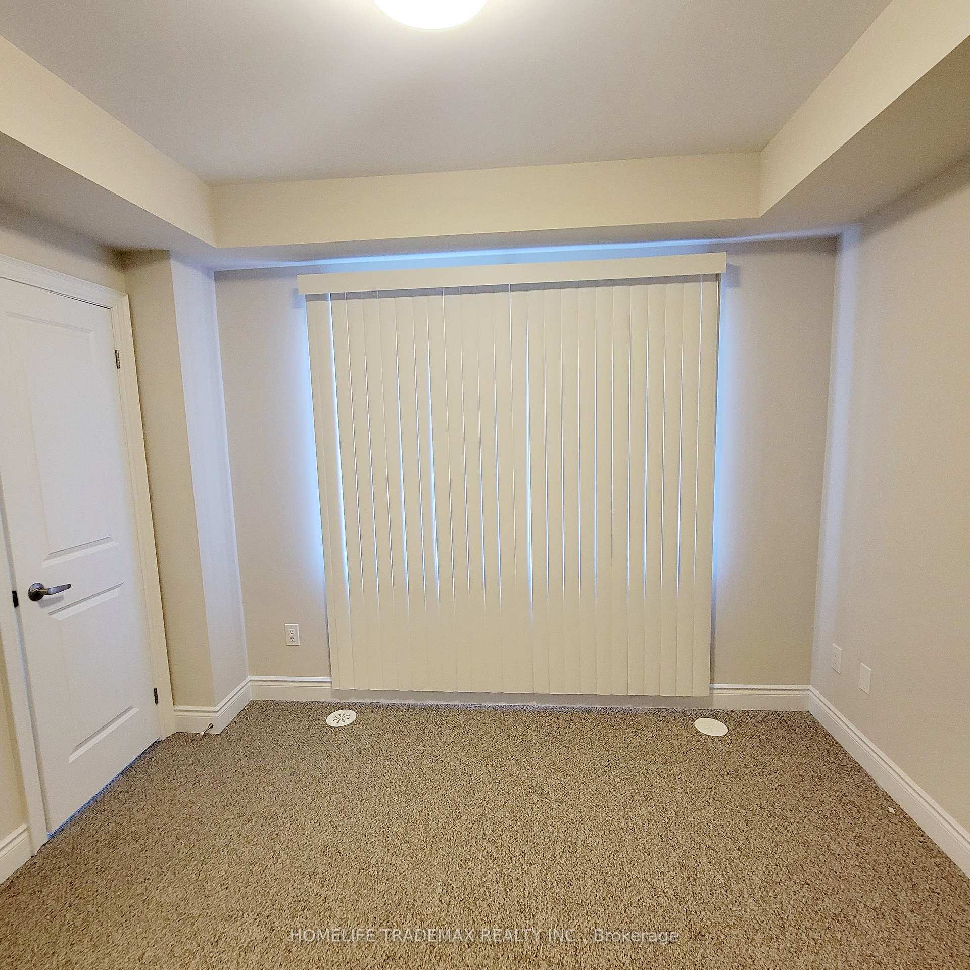 3 Bedrooms Condo at 15 Lunar, Mississauga For sale