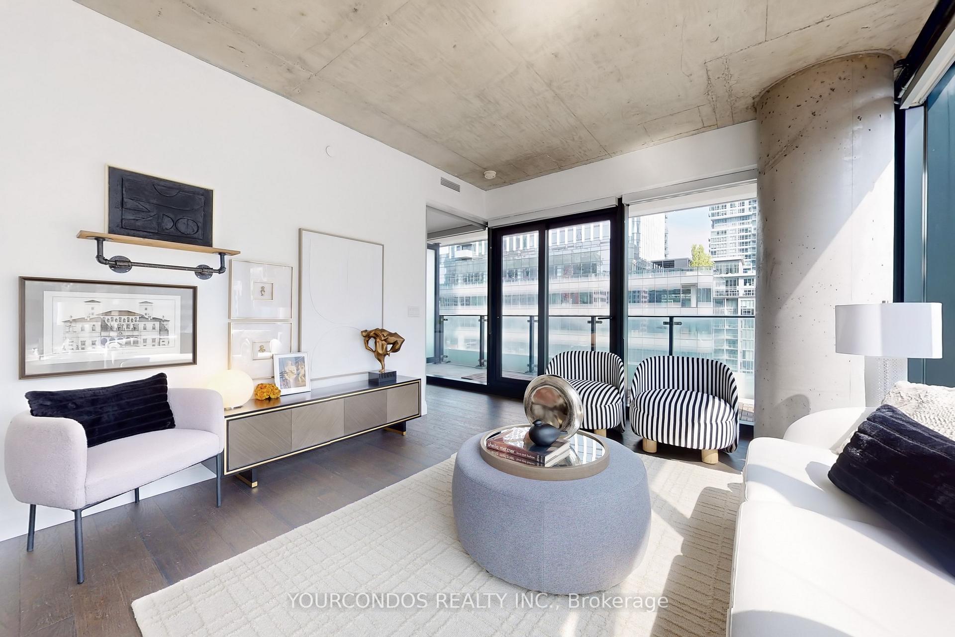 2 Bedrooms Condo at 224 King, Toronto For sale