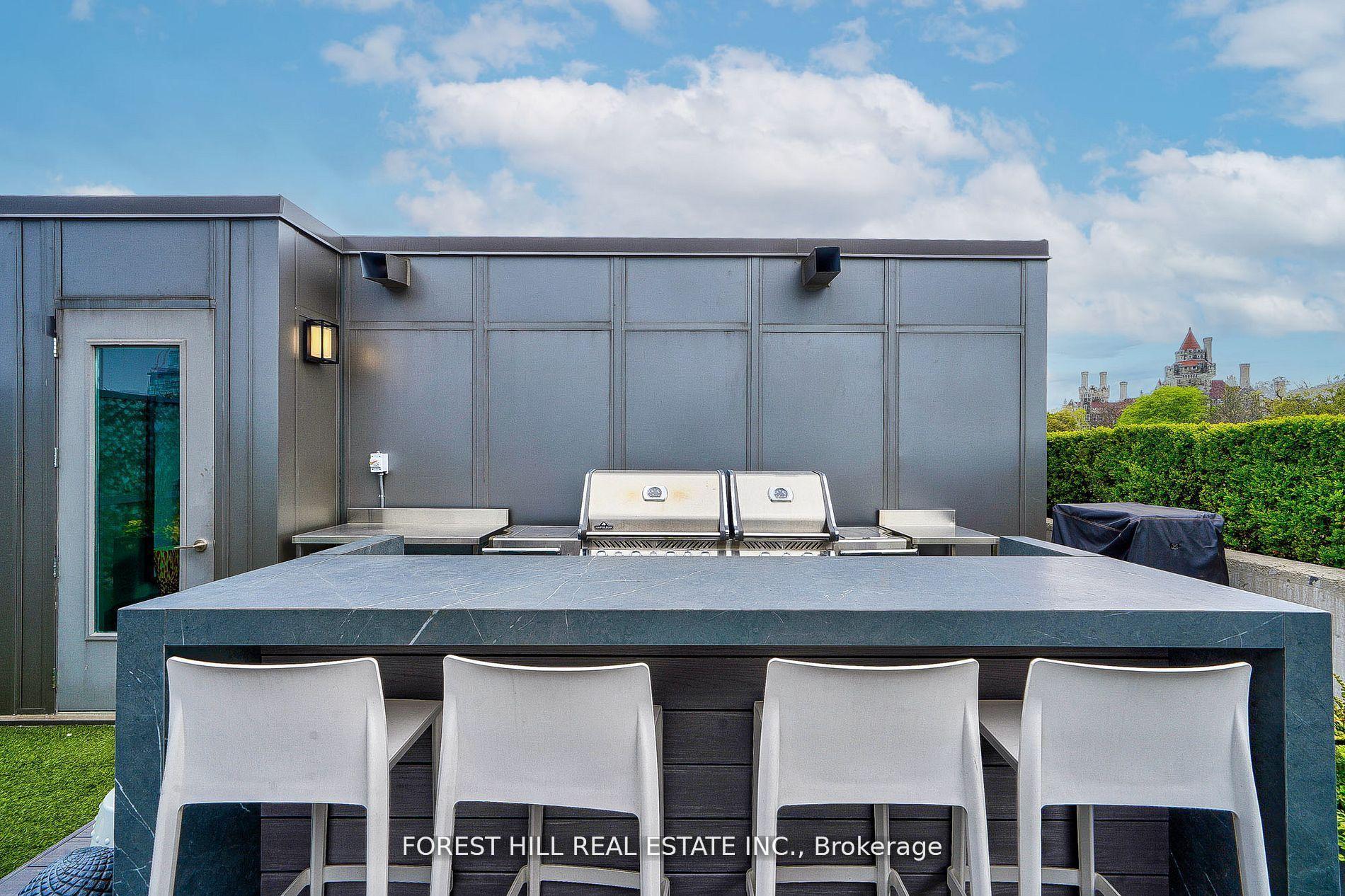 3 Bedrooms Condo at 377 Madison, Toronto For sale