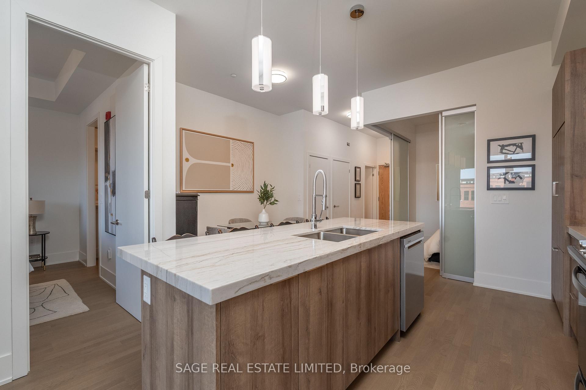 2 Bedrooms Condo at 495 Logan, Toronto For sale