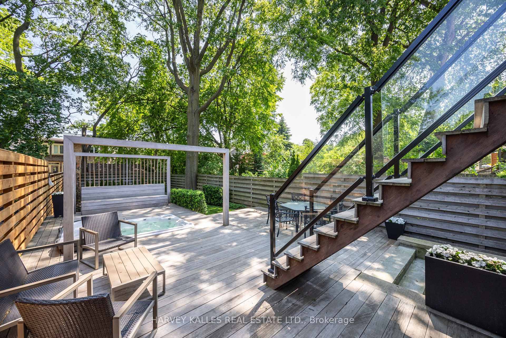 397 Soudan Avenue