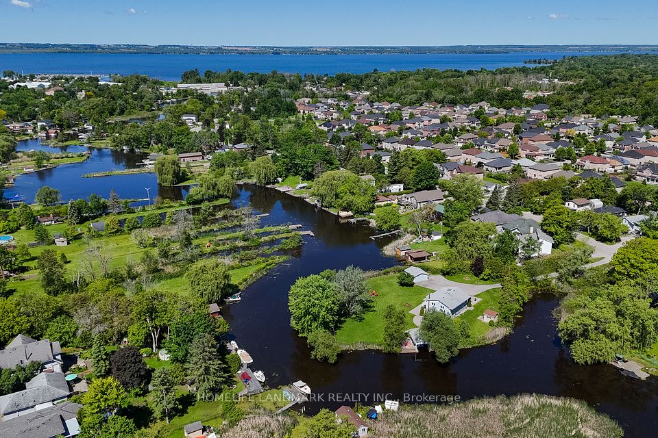 57 Riveredge