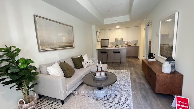 1 Bedroom Condo at 145 Canon Jackson,  Toronto For sale