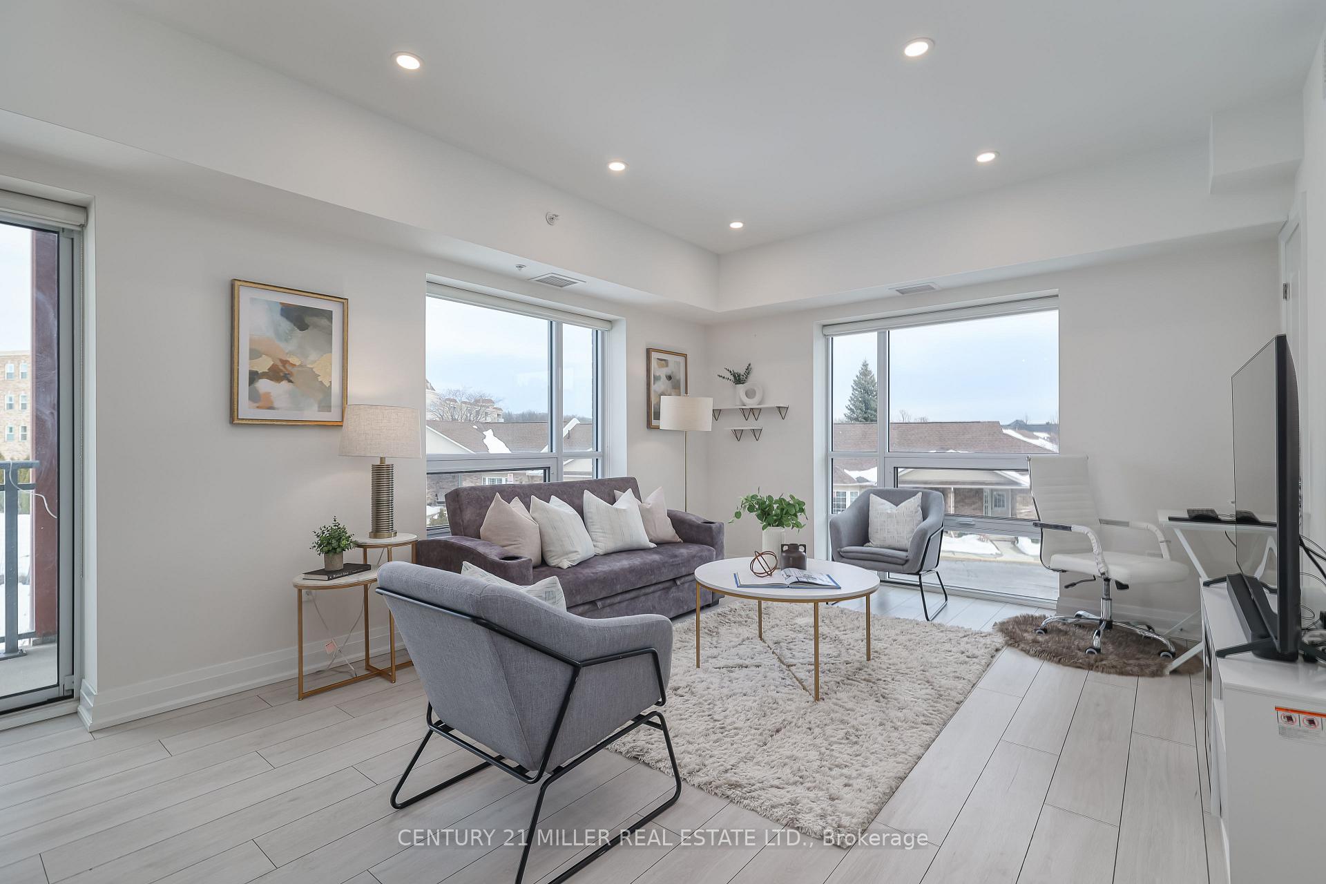 2 Bedrooms Condo at 4040 Upper Middle, Burlington For sale