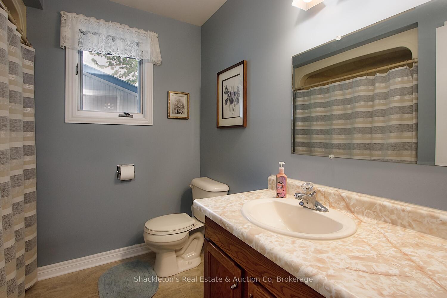 Photo of 170 St John Street, St. Marys, ON N4X 1A5