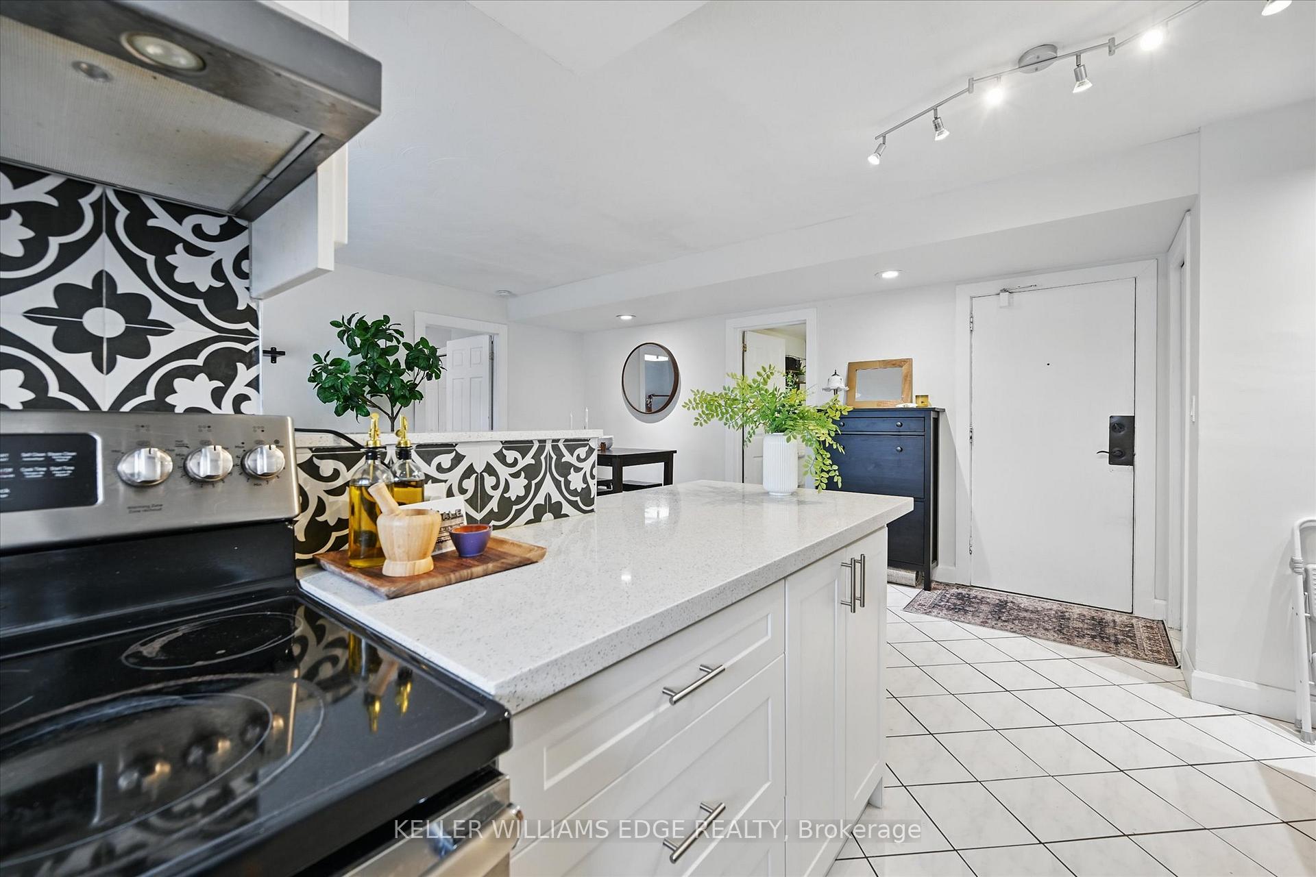 1 Bedroom Condo at 2373 King, Hamilton For sale
