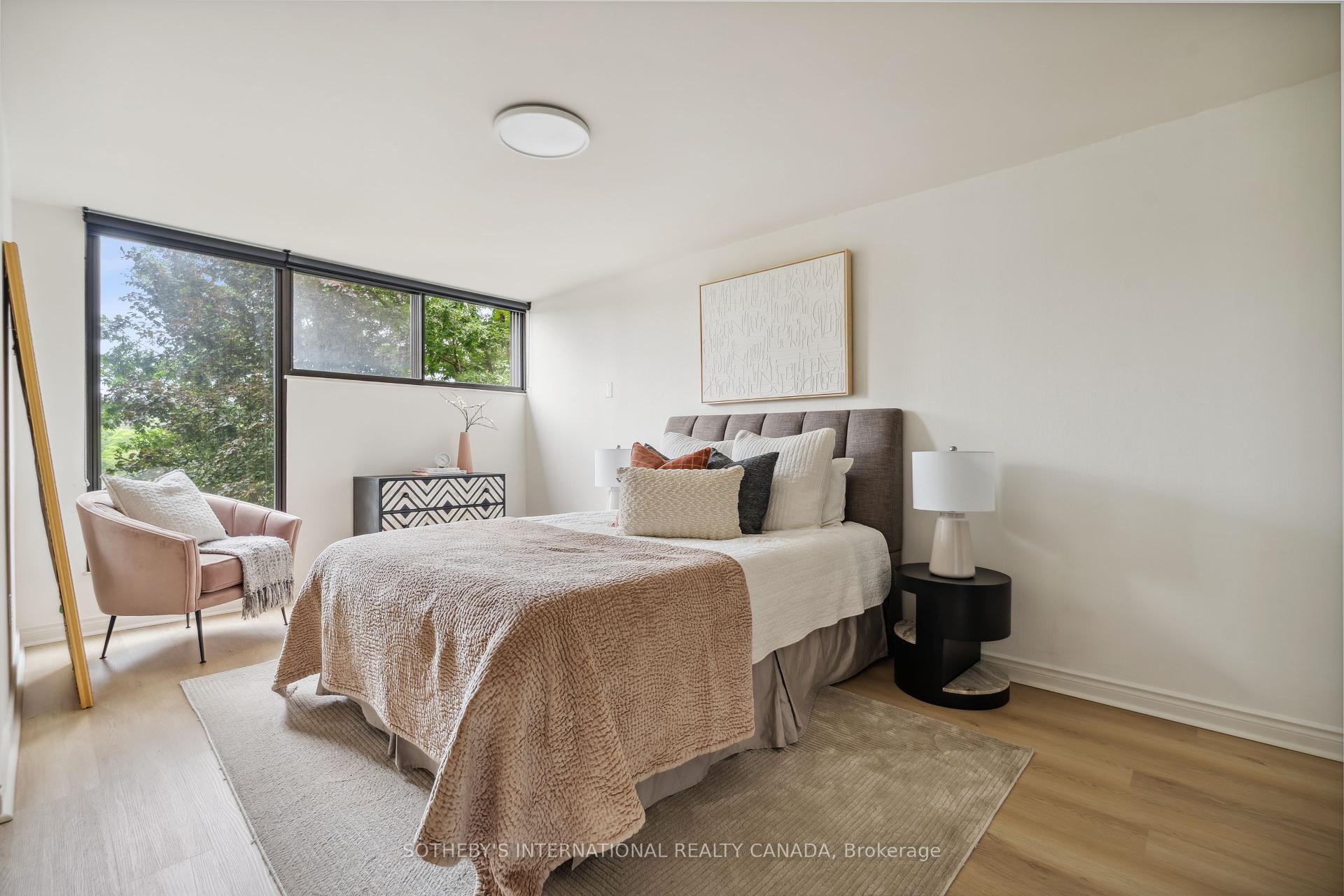 3 Bedrooms Condo at 3900 Yonge, Toronto For sale