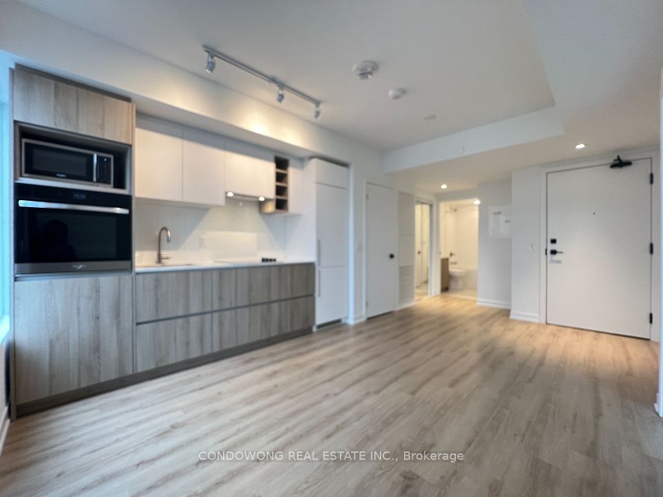 319 Jarvis