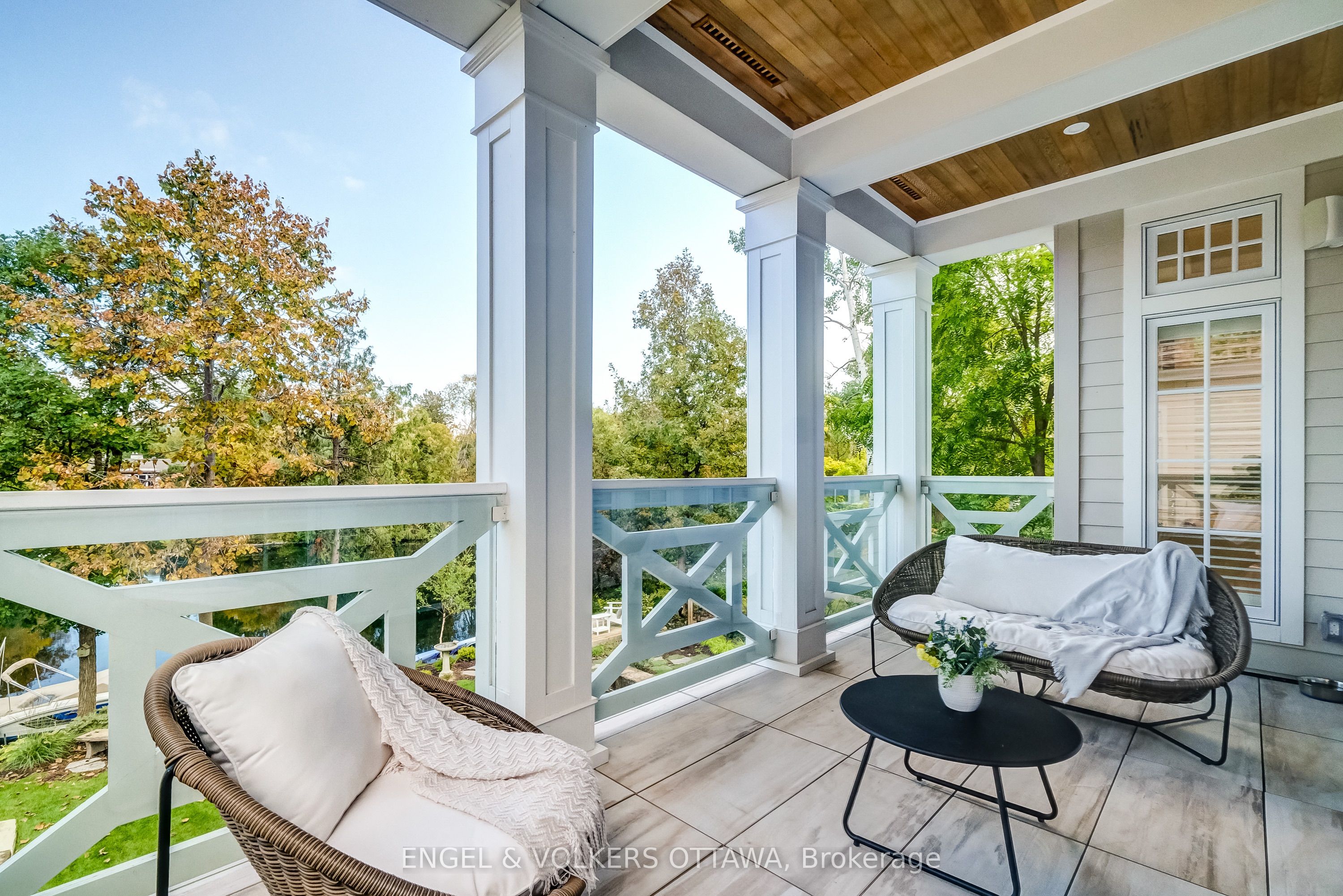 5651 HERWIG Place, Manotick - Kars - Rideau Twp and Area 8004 - Manotick South to Roger Stevens