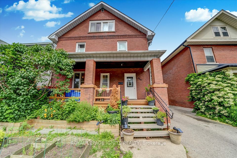235 Dearborn