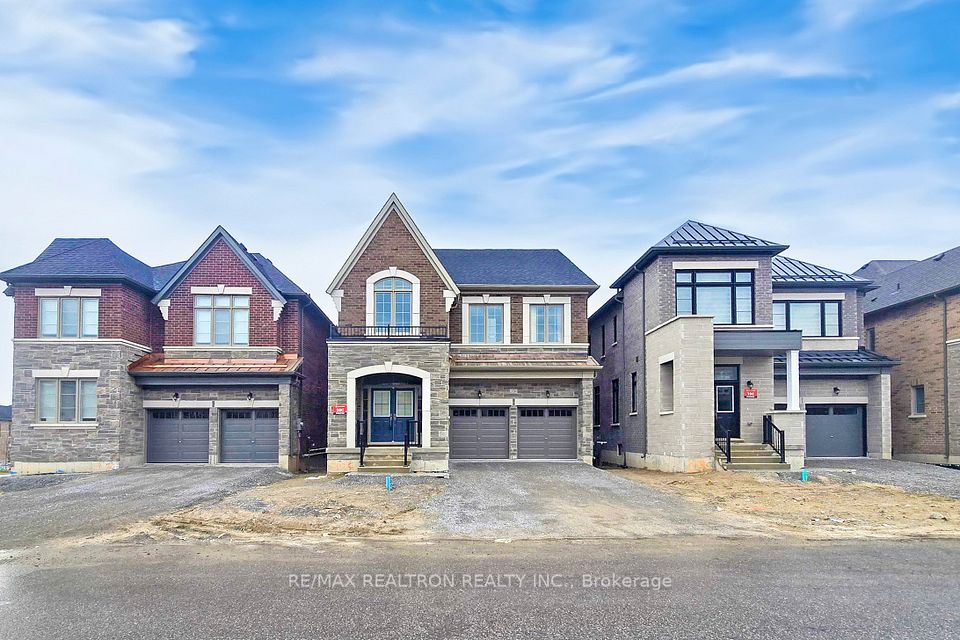 126 Angus Morton Crescent