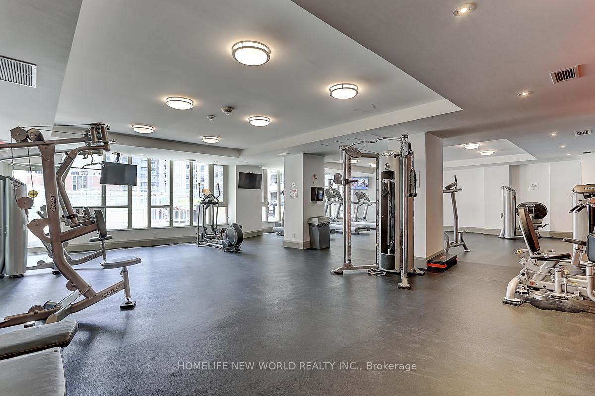 2 Bedrooms Condo at 35 Bastion,  Toronto For sale