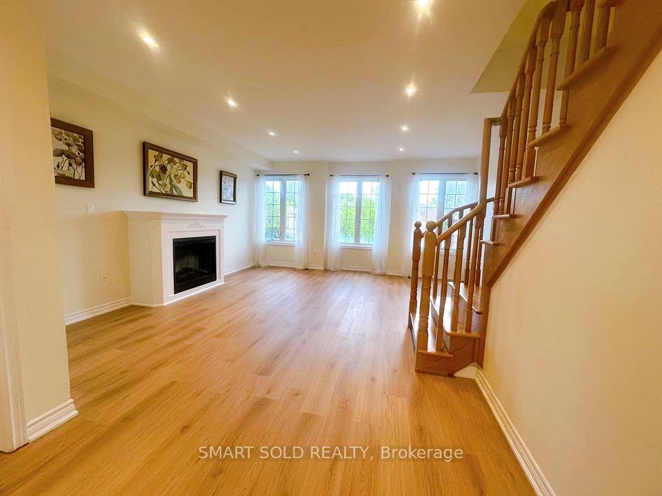 160 Yorkland